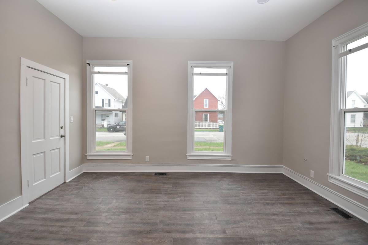 Apartment for rent at 434 W Lawrence, Mishawaka, IN 46545