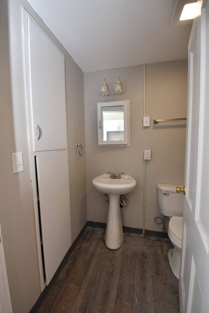 Apartment for rent at 434 W Lawrence, Mishawaka, IN 46545