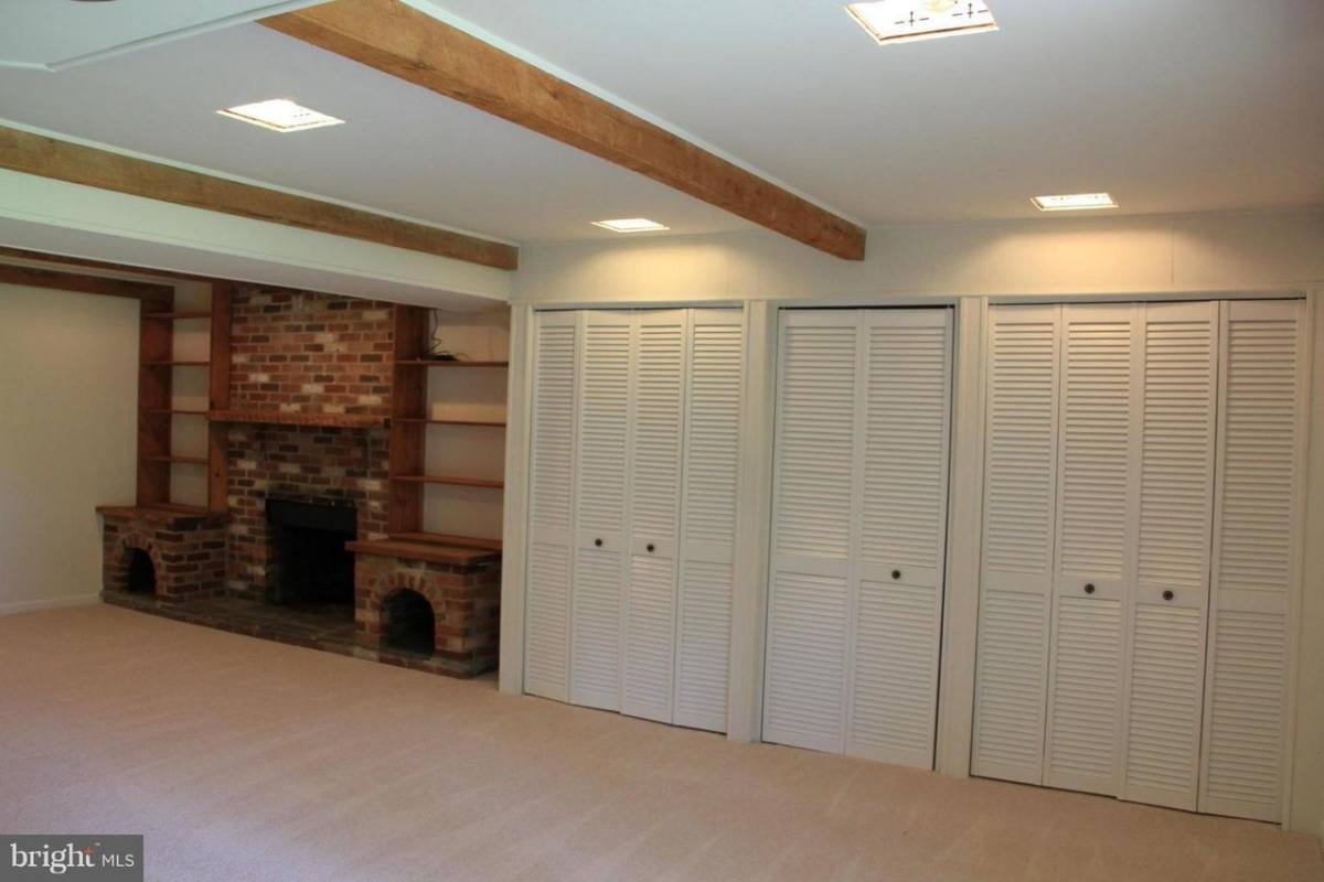 House for rent at 8319 Sharon Dr, Frederick, MD 21704