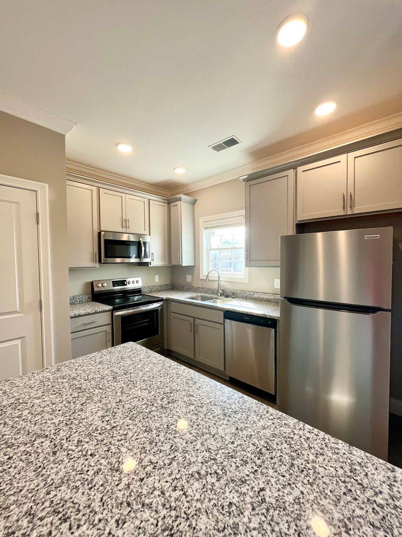 Apartment for rent at 2184 Prospector Court, Bowling Green, KY 42101