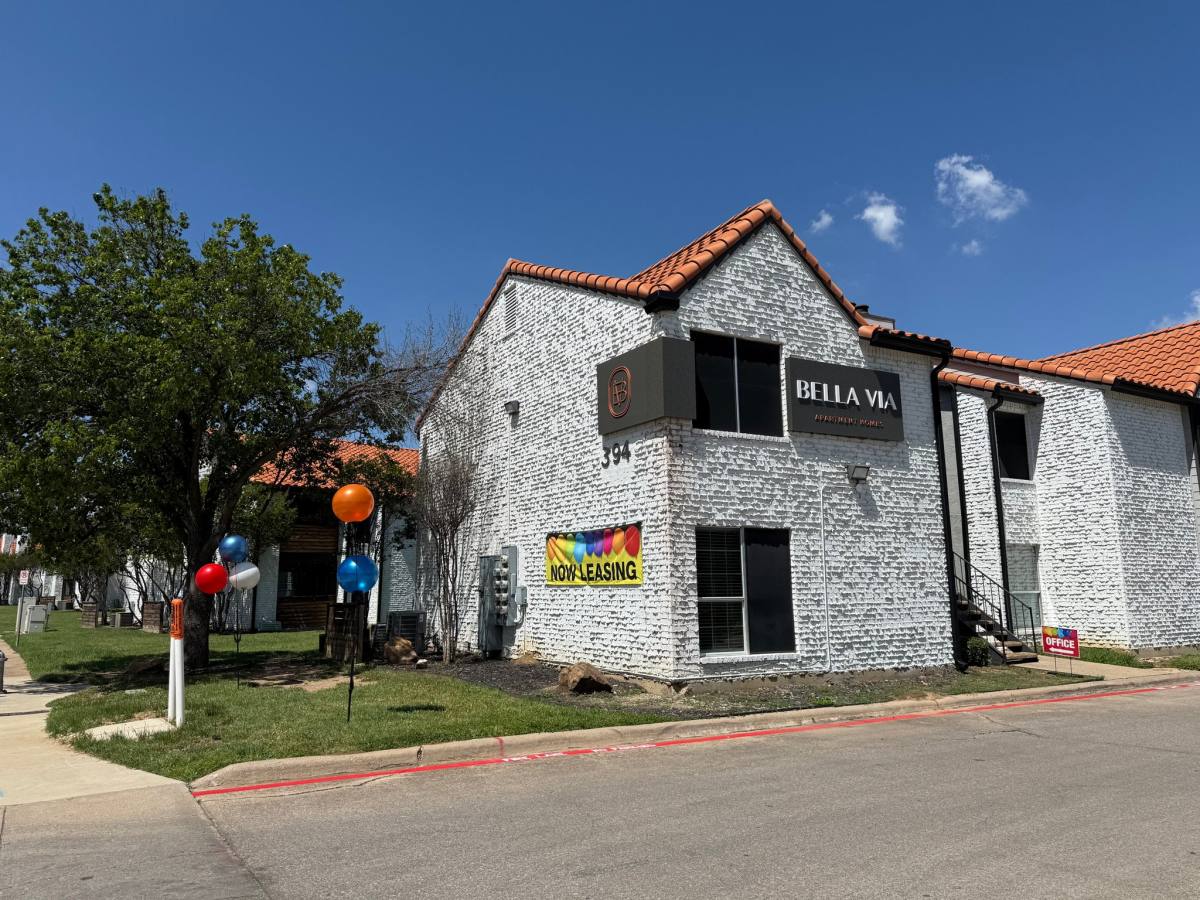 Apartment for rent at 390 Shady Lane Dr #250, Fort Worth, TX 76112