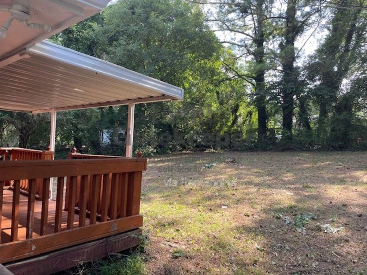 House for rent at 8202 Attleboro Dr, Jonesboro, GA 30238