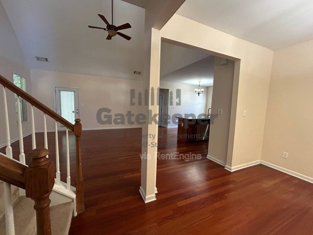 House for rent at 214 Turnbridge Circle, Peachtree City, GA 30269
