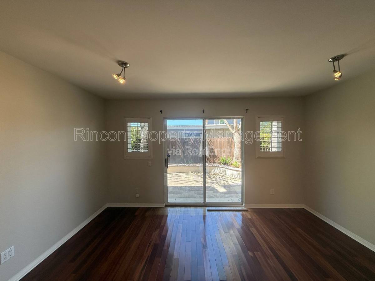 House for rent at 2462 Pierpont Blvd, Ventura, CA 93001