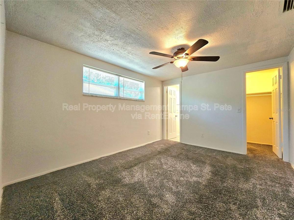 House for rent at 613 Lyndhurst St, Dunedin, FL 34698