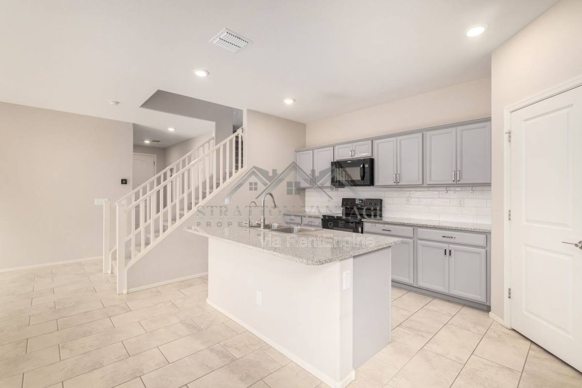 House for rent at 55 E Constitution Dr, Gilbert, AZ 85296