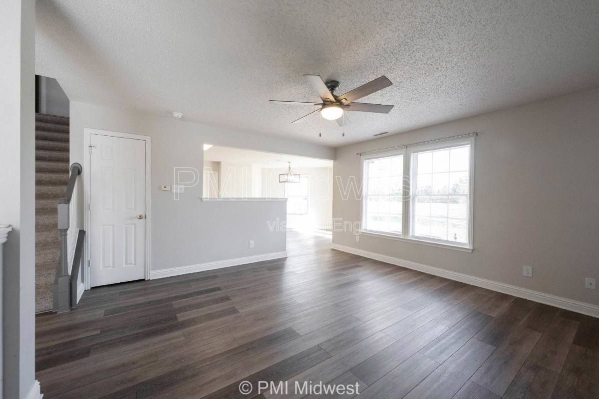 House for rent at 859 Runnymede Dr, Greenfield, IN 46140