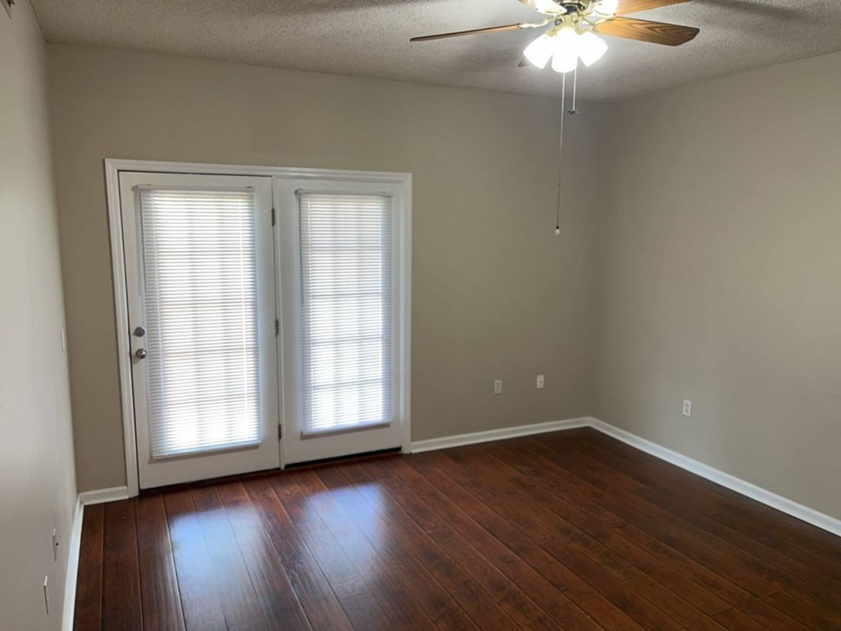 Apartment for rent at 22 E Dubois St #2A, Pembroke, GA 31321