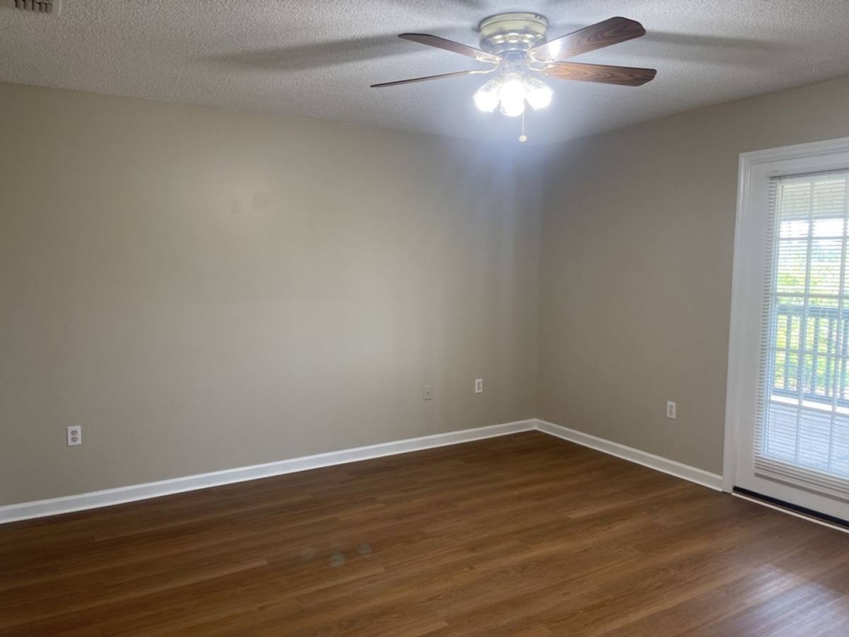 Apartment for rent at 22 E Dubois St #2A, Pembroke, GA 31321
