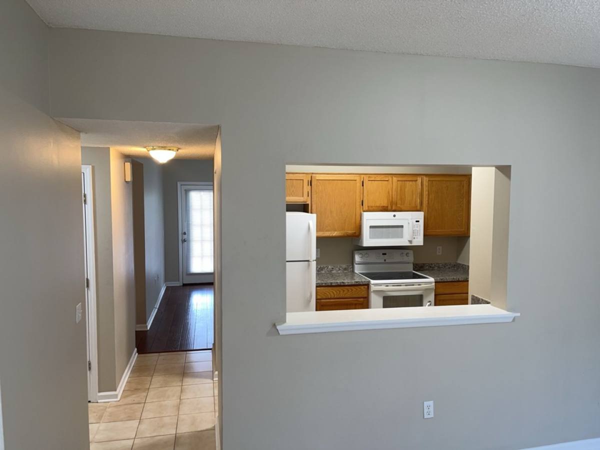 Apartment for rent at 22 E Dubois St #2A, Pembroke, GA 31321