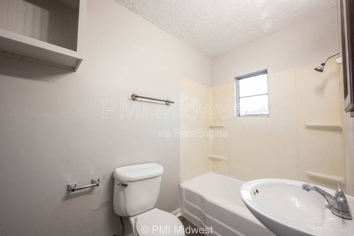 Apartment for rent at 524 W 23rd St #2, Indianapolis, IN 46208