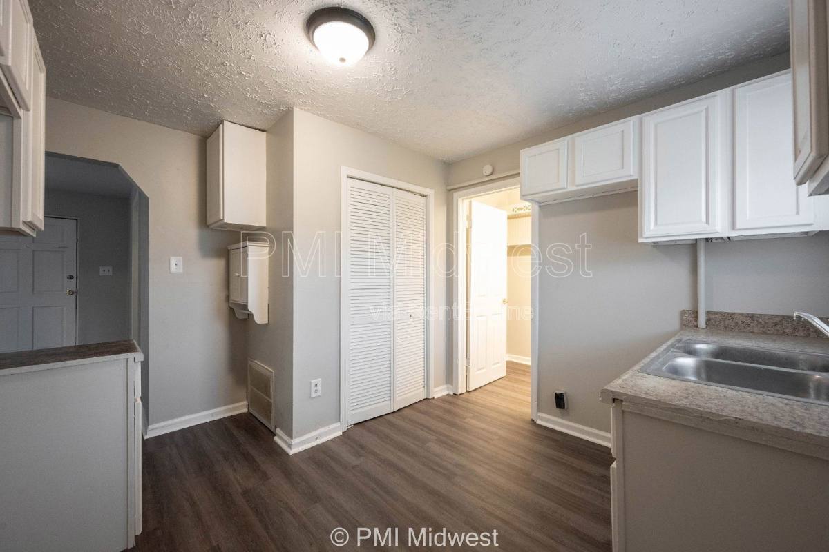 Apartment for rent at 524 W 23rd St #2, Indianapolis, IN 46208