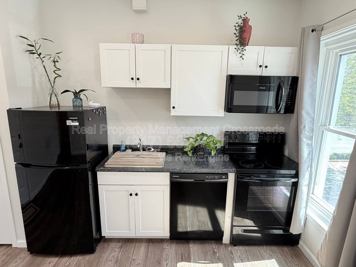 Apartment for rent at 104 E Main St #206, Plainfield, IN 46168