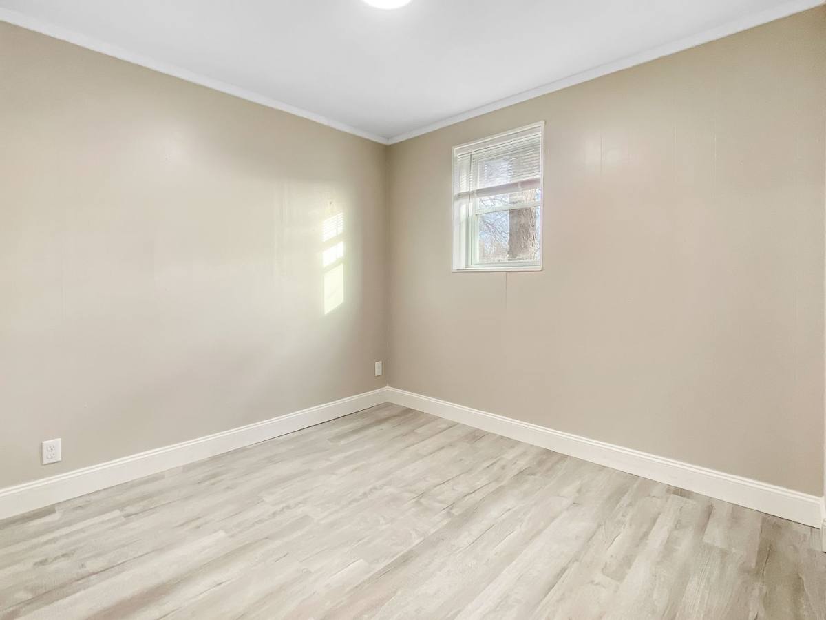 Apartment for rent at 104 S Beechtree St #A, Grand Haven, MI 49417