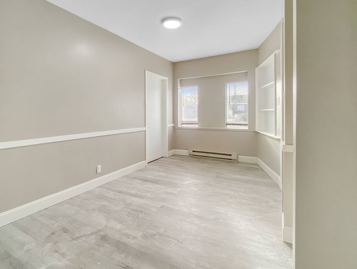 Apartment for rent at 104 S Beechtree St #A, Grand Haven, MI 49417