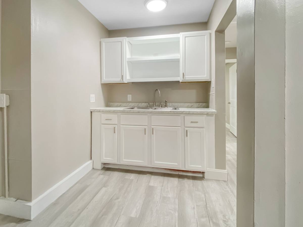 Apartment for rent at 104 S Beechtree St #A, Grand Haven, MI 49417