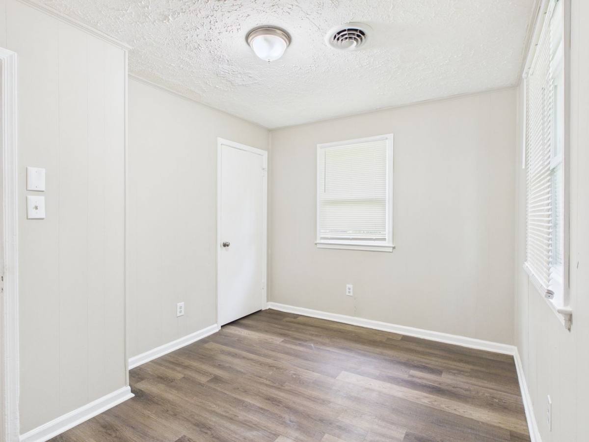 Apartment for rent at 838 S Jones St #B, Petersburg, VA 23803