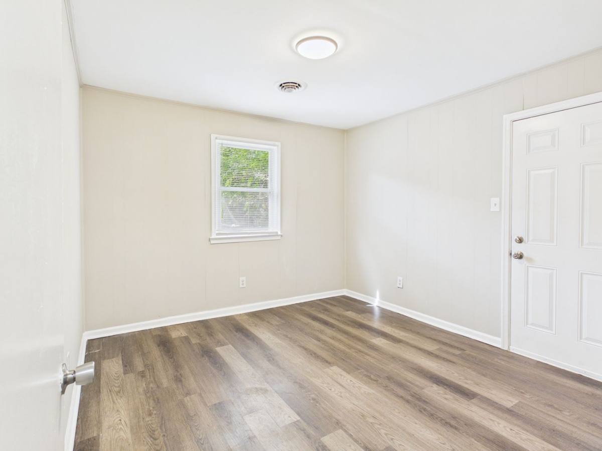 Apartment for rent at 838 S Jones St #B, Petersburg, VA 23803