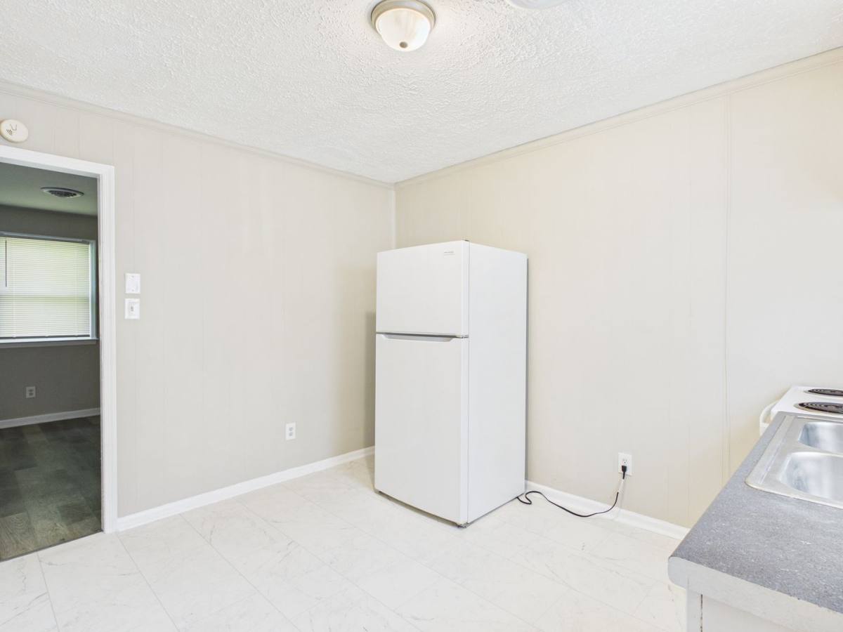 Apartment for rent at 838 S Jones St #B, Petersburg, VA 23803