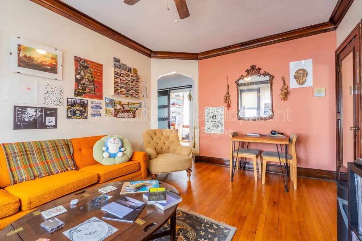 Condo for rent at 3649 N Kedvale Ave #1B, Chicago, IL 60641