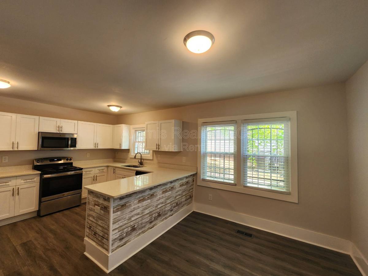 Apartment for rent at 2663 Blount St, Atlanta, GA 30344