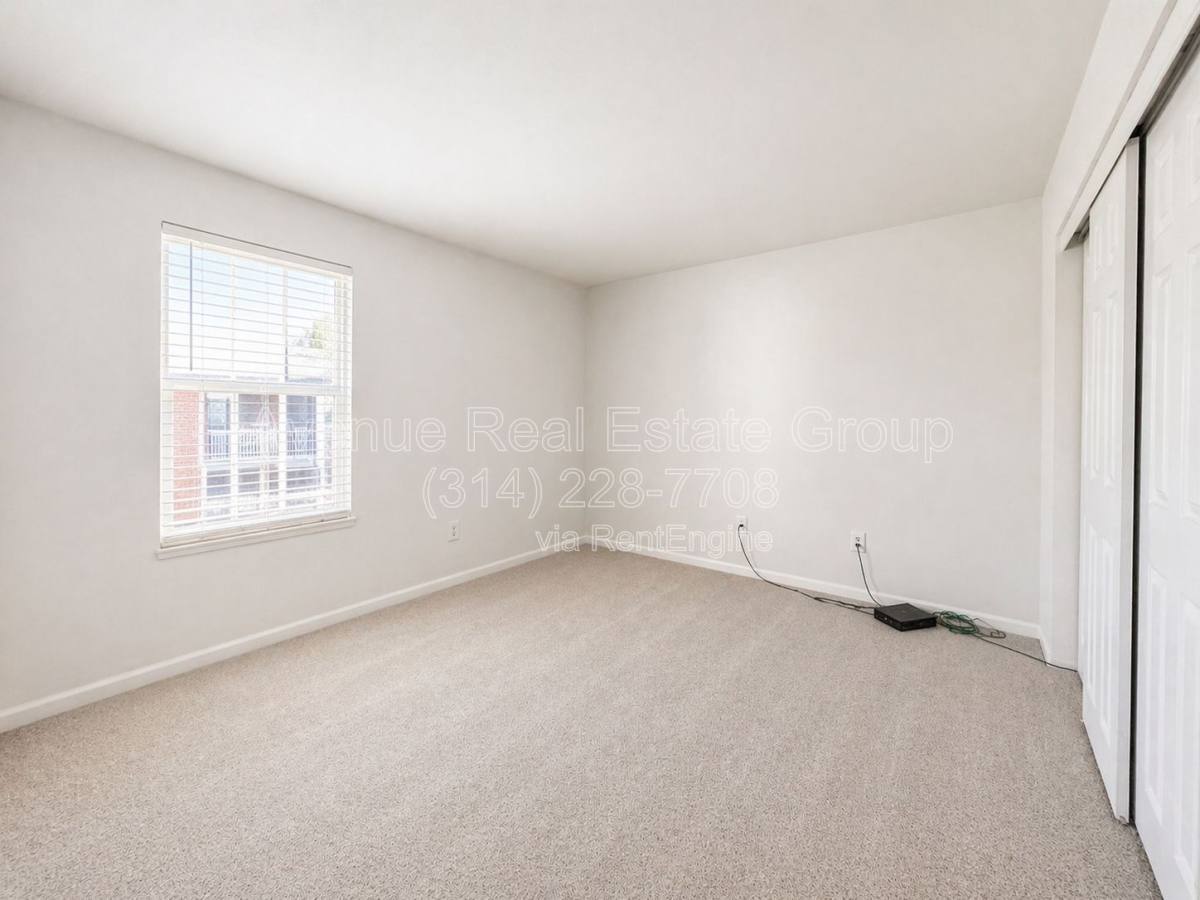 Condo for rent at 7504 Triwoods Dr #F, Saint Louis, MO 63119