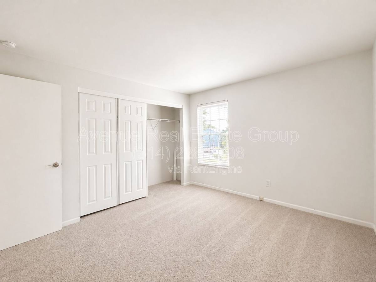 Condo for rent at 7504 Triwoods Dr #F, Saint Louis, MO 63119