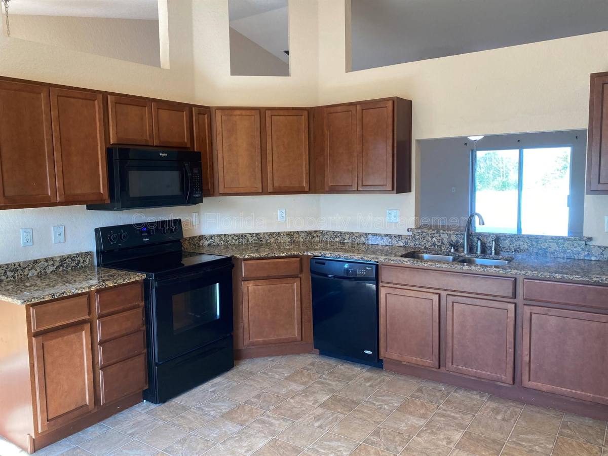 House for rent at 250 Highland Meadows Court, Davenport, FL 33837