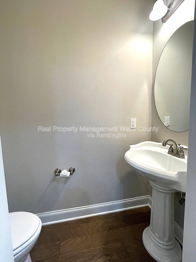 Townhouse for rent at 139 Cobalt Creek Way, Holly Springs, NC 27540