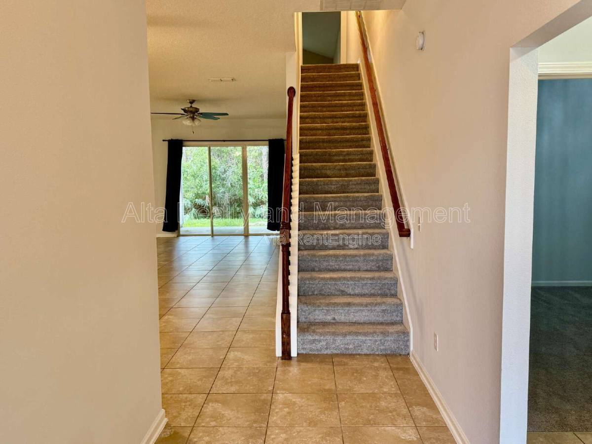 House for rent at 112 Morayshire Court, Saint Johns, FL 32259