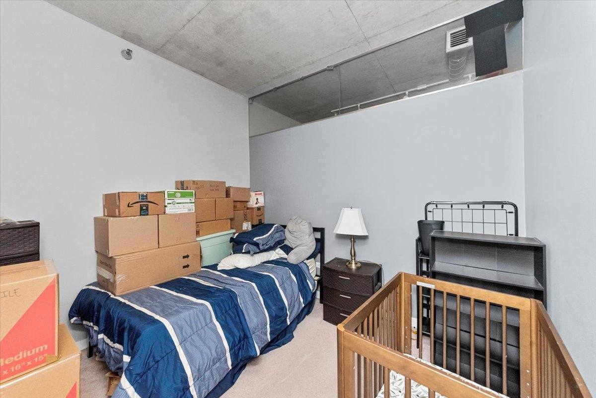 Condo for rent at 720 N Larrabee St #1012, Chicago, IL 60654