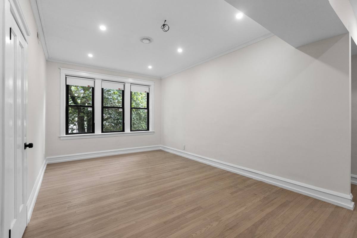 Apartment for rent at 4638 N Hamilton Ave #1, Chicago, IL 60625