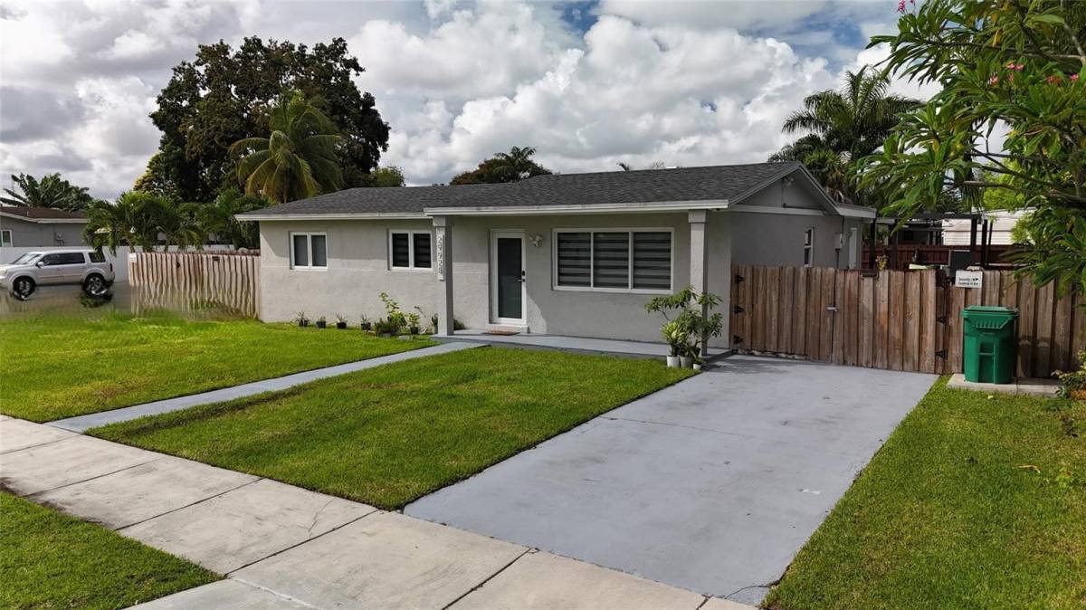 House for rent at 29928 SW 159th Dr, Homestead, FL 33033