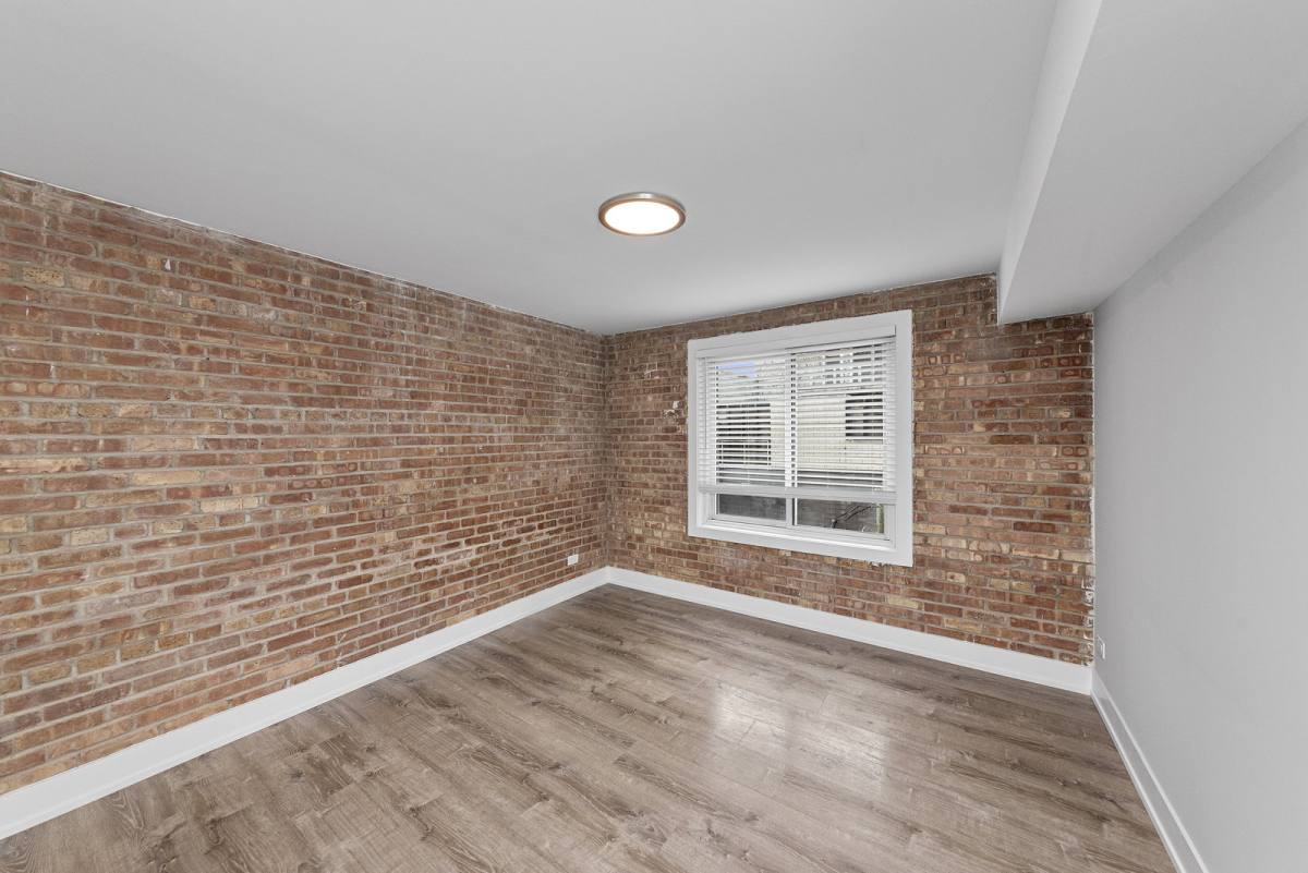 Apartment for rent at 1220 N La Salle Dr #2J, Chicago, IL 60610