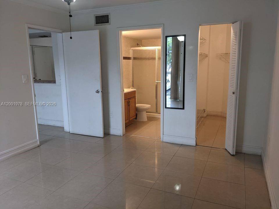 Apartment for rent at 7125 NW 186th St #B209, Hialeah, FL 33015