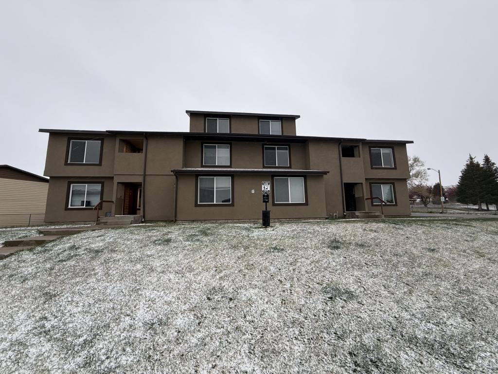 House for rent at 2215 Cumorah Way, Green River, WY 82935
