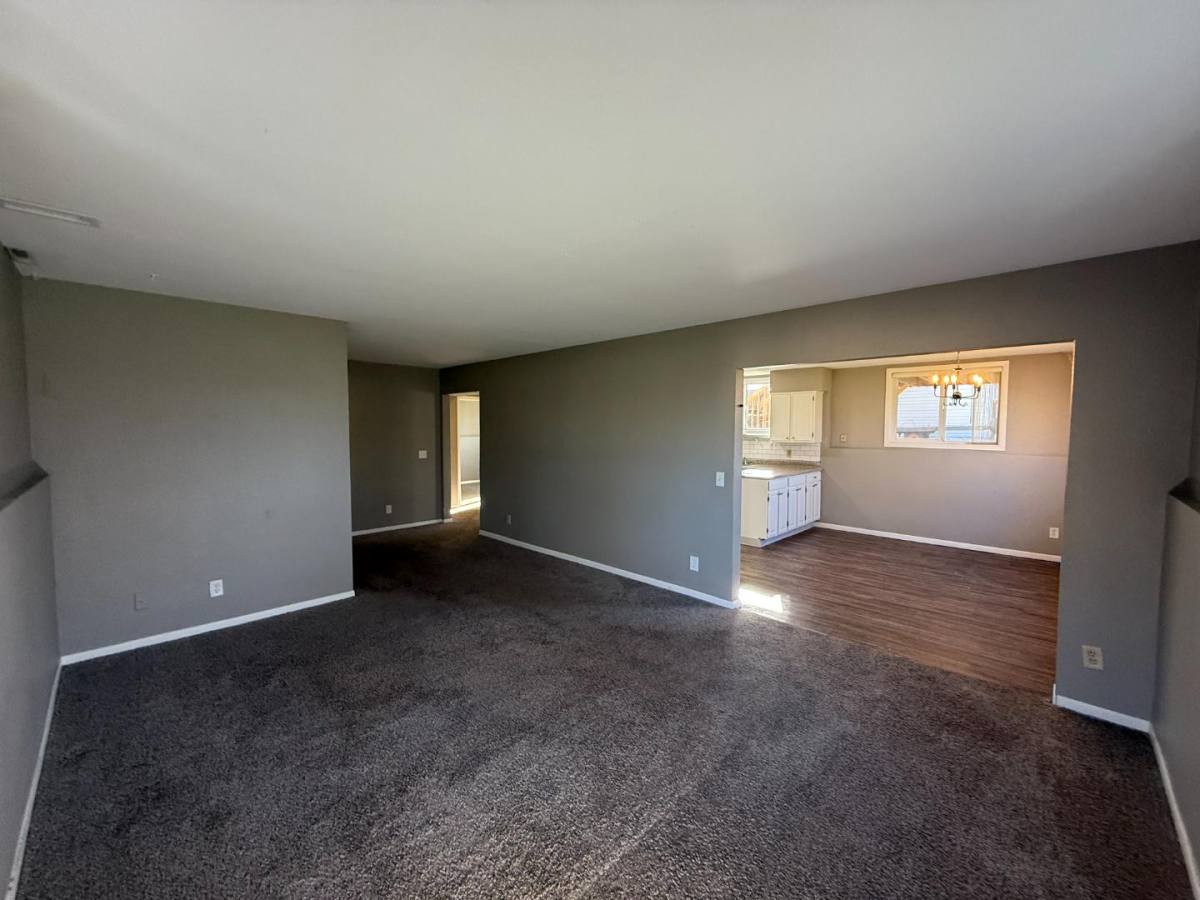 Apartment for rent at 225 5th St NE #LL, Rice, MN 56367