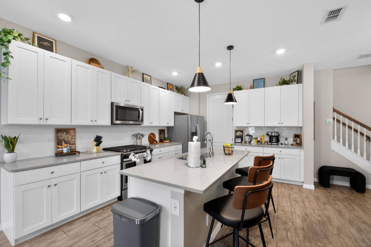 Townhouse for rent at 632 Benoi Dr Benoir, Davenport, FL 33896