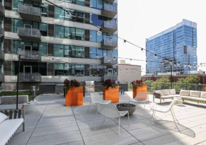 Apartment for rent at 1333 S Wabash Ave, Chicago, IL 60605