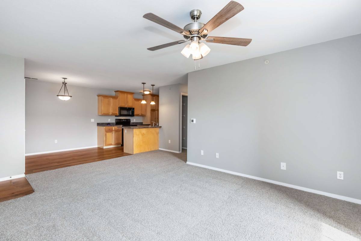 Apartment for rent at Hawthorn Suites, 1825 E Republic Rd, Springfield, MO 65804