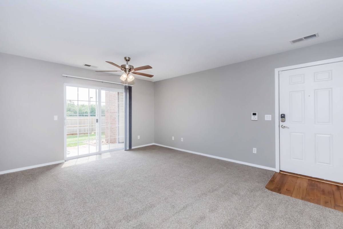 Apartment for rent at Hawthorn Suites, 1825 E Republic Rd, Springfield, MO 65804