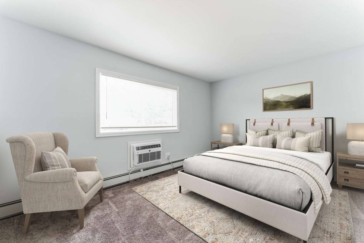 Apartment for rent at Mid Island, 35 Penataquit Ave, Bay Shore, NY 11706