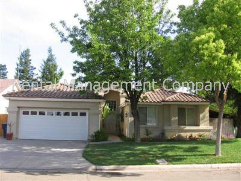 House for rent at 5808 W Fir Ave, Fresno, CA 93722
