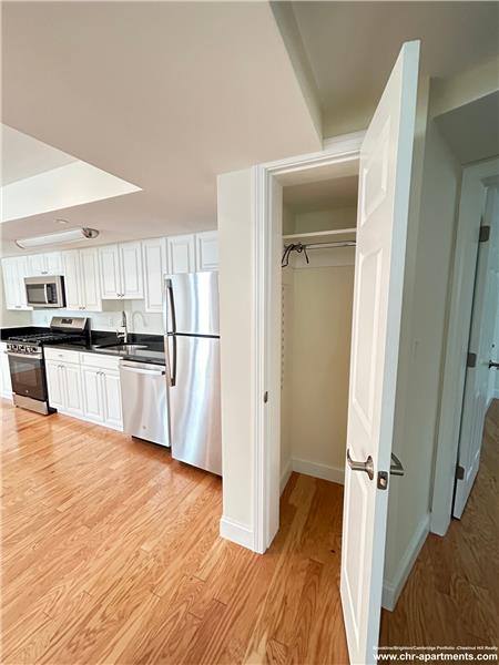 Apartment for rent at 1 Langdon St #6, Cambridge, MA 02139
