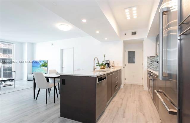 Apartment for rent at 55 SE 6th St #3403, Miami, FL 33131
