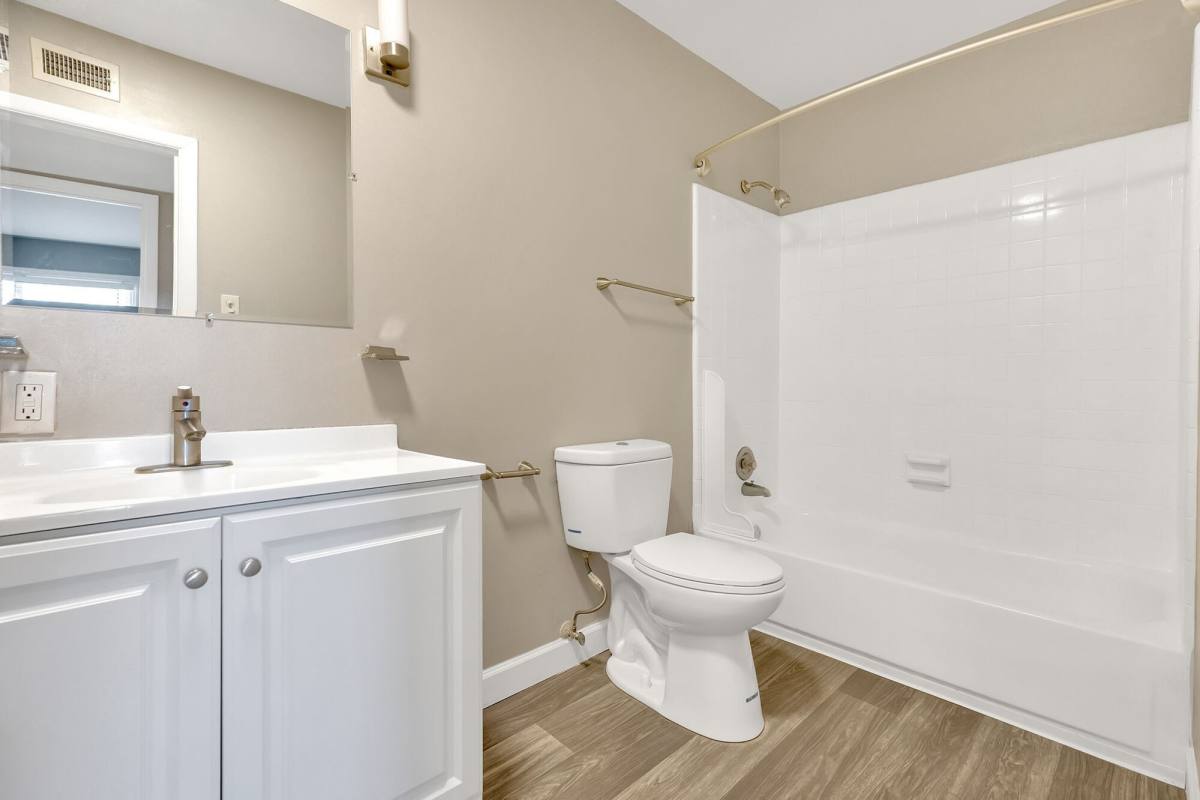 Apartment for rent at Bristol Square, 104 Stafford St, Bristol, TN 37620