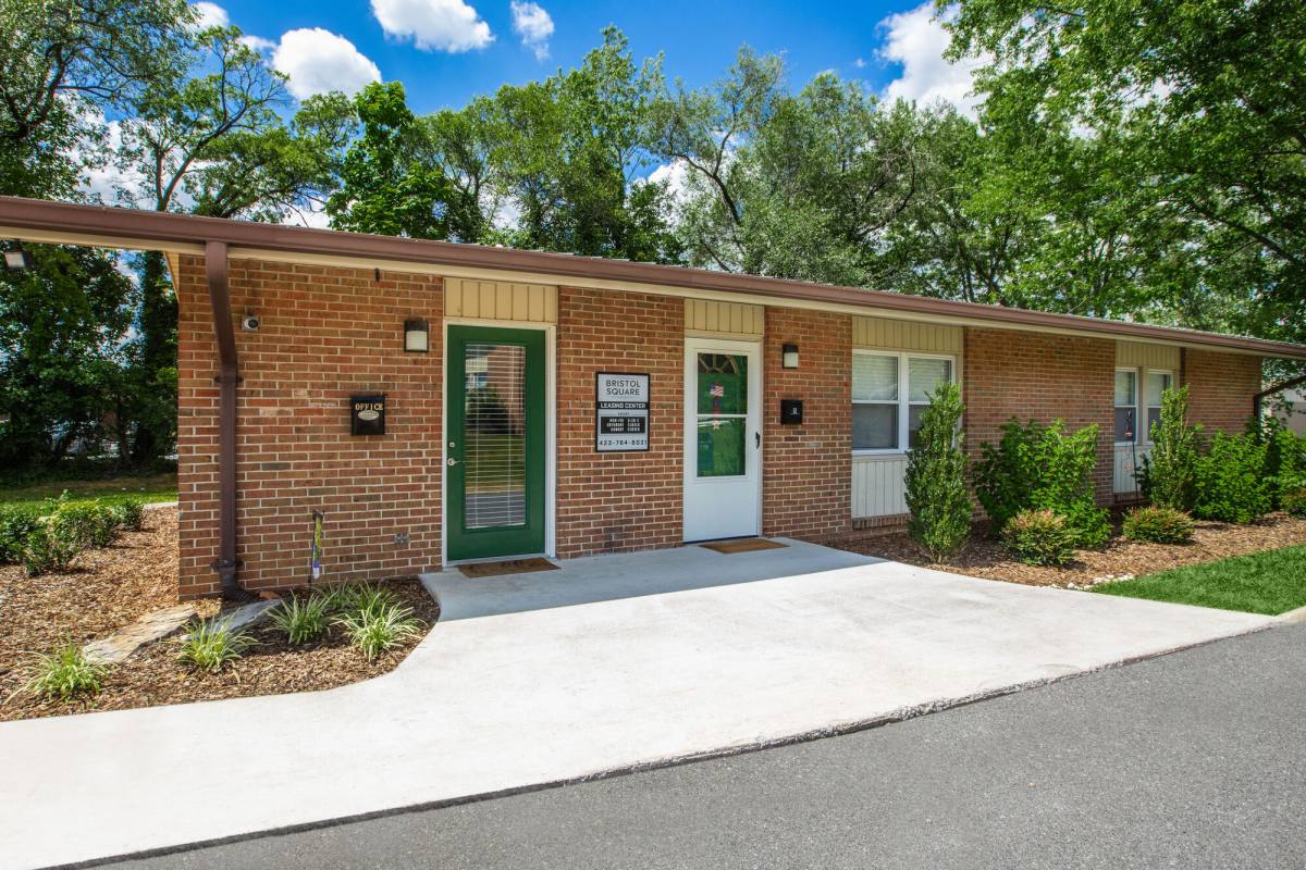 Apartment for rent at Bristol Square, 104 Stafford St, Bristol, TN 37620