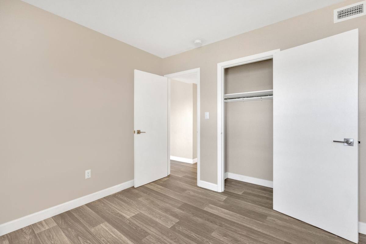 Apartment for rent at Bristol Square, 104 Stafford St, Bristol, TN 37620