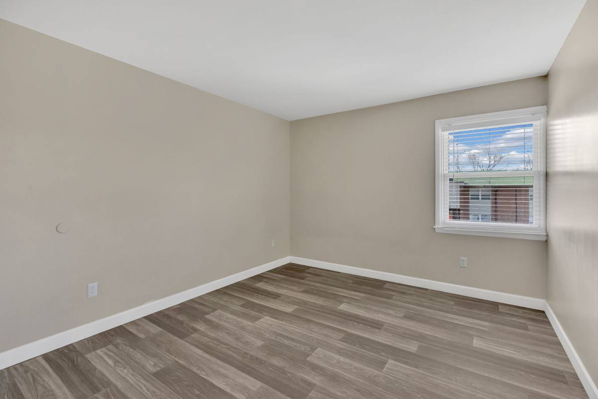 Apartment for rent at Bristol Square, 104 Stafford St, Bristol, TN 37620