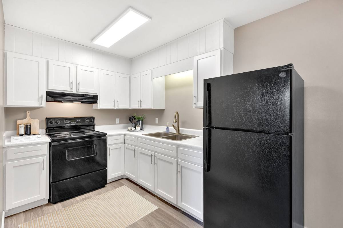 Apartment for rent at Bristol Square, 104 Stafford St, Bristol, TN 37620